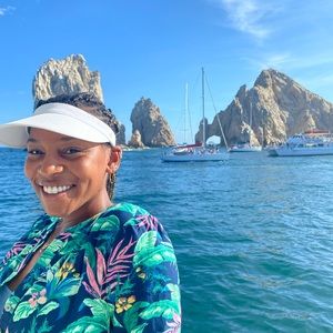 Meet your Posher, Denise